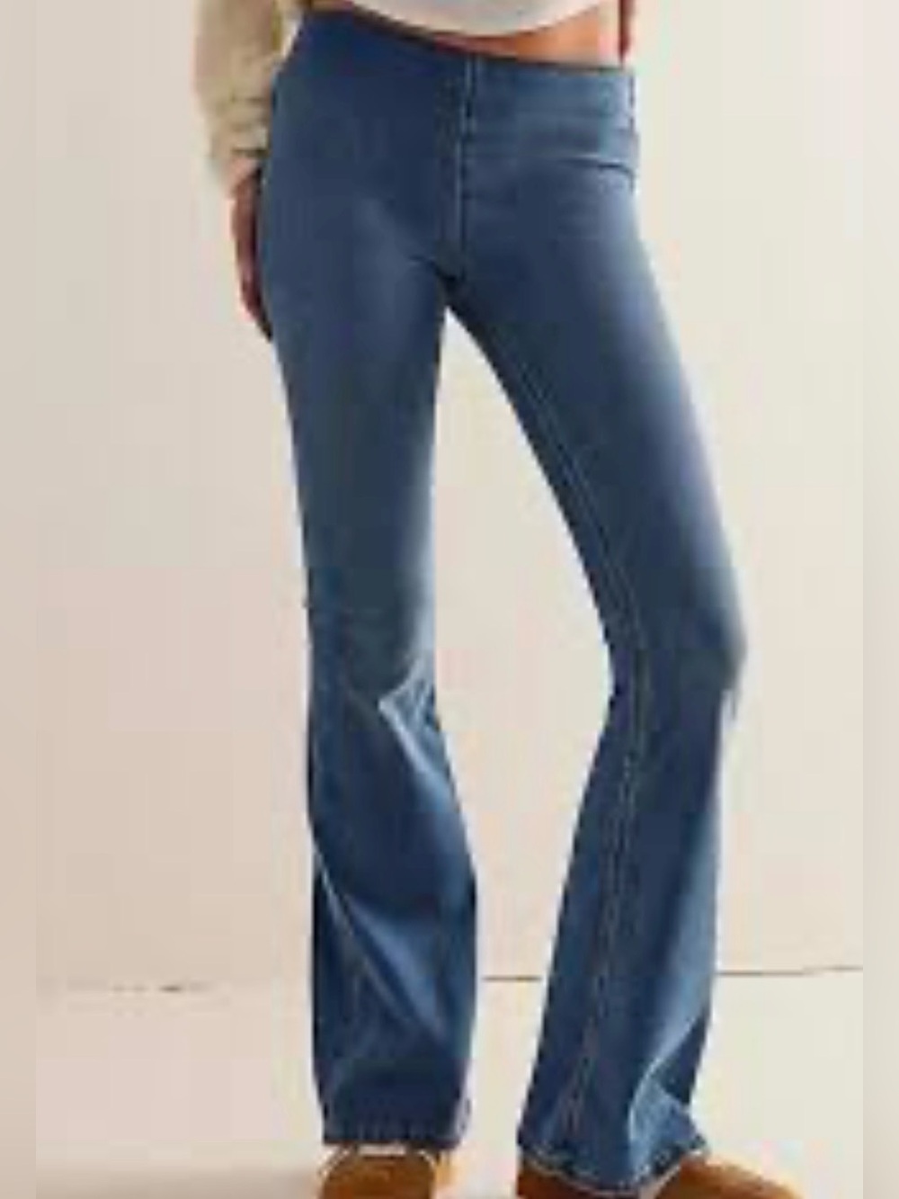 Free People Penny Pull on Stretch Flared Leg midrise Jeans echo blue NWT
